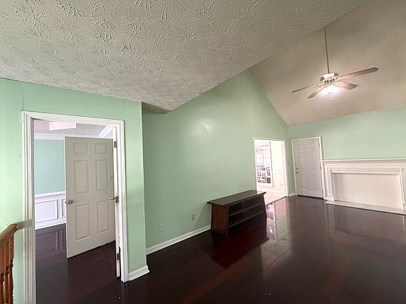 4th image of 1163 Parkwood Trce