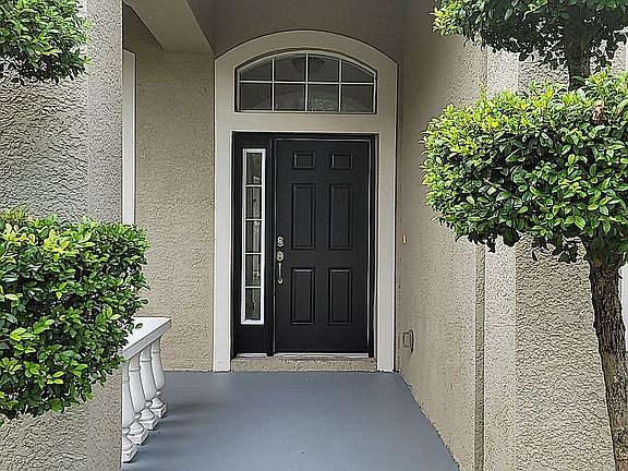4th image of 20128 Tamiami Ave