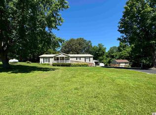 16785 Dawson Rd, Dawson Springs, KY 42408