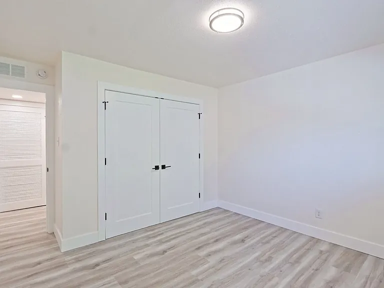 3021 Pestalozzi St #203 — Photo 9