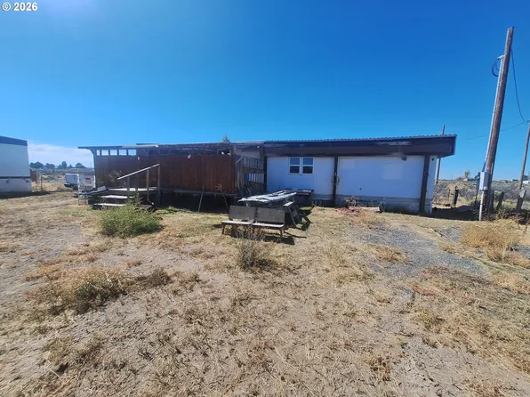 57585 Buckskin Rd, Christmas Valley, OR 97641
