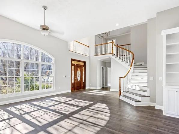 323 Watercrest Ct, Auburn, AL 36830
