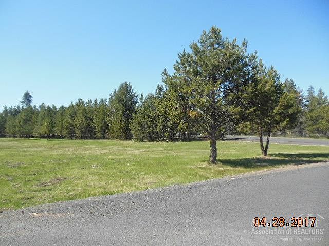 2nd image of 52988 Forest Rd