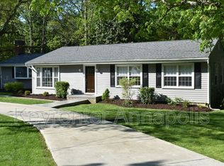 1017 Pinecrest Dr, Annapolis, MD 21403