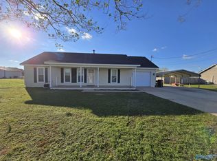 62 Stephenson Rd, Hartselle, AL 35640