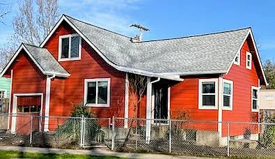 513 NW Kings Blvd