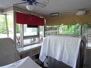 2nd image of 4633 Somerset Pike