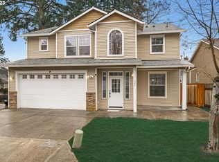 542 NE 200th Pl, Portland, OR 97230