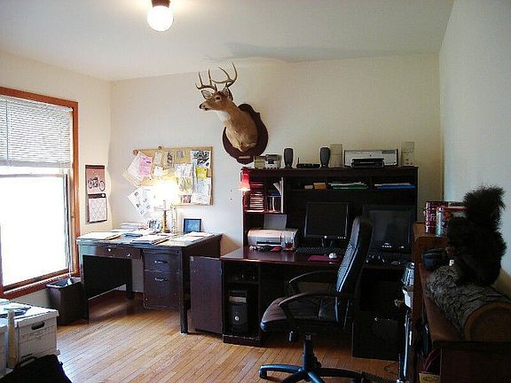 first floor office/bedroom