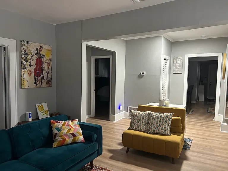 4226 N Pearl St — Photo 18