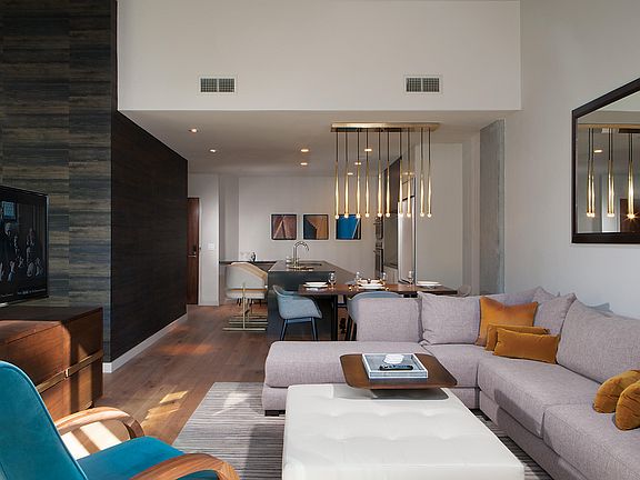 4th image of 5455 E LINCOLN Drive #1013
