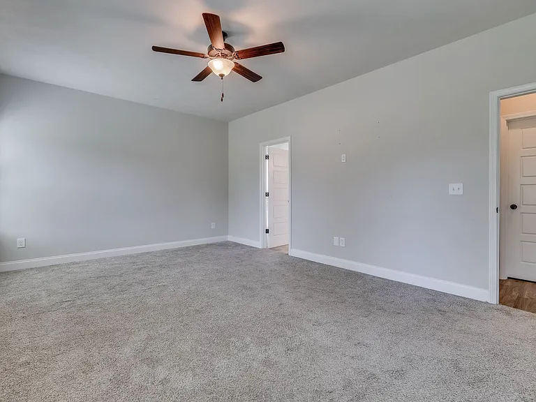 340 Fox Haven Dr — Photo 23