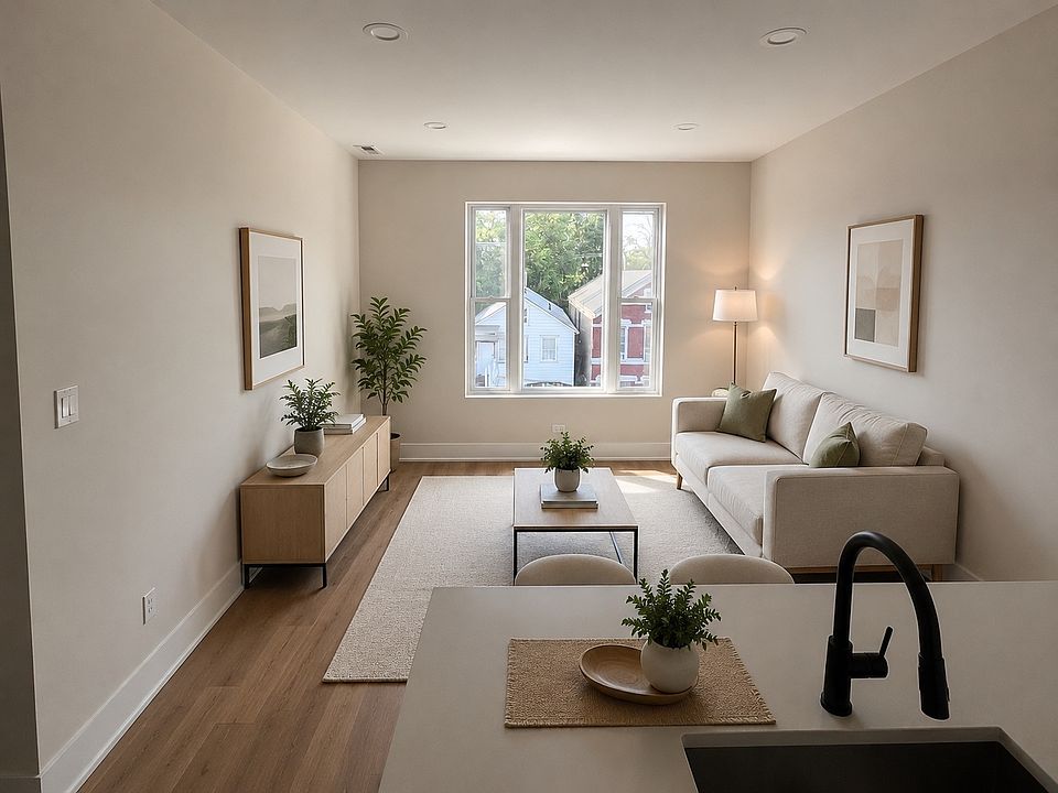 1st image of 2129 W 18th Pl #3
