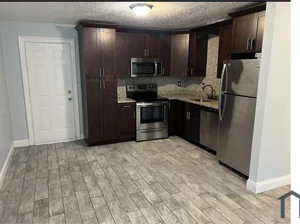 920 Maydell Dr, Tampa, FL