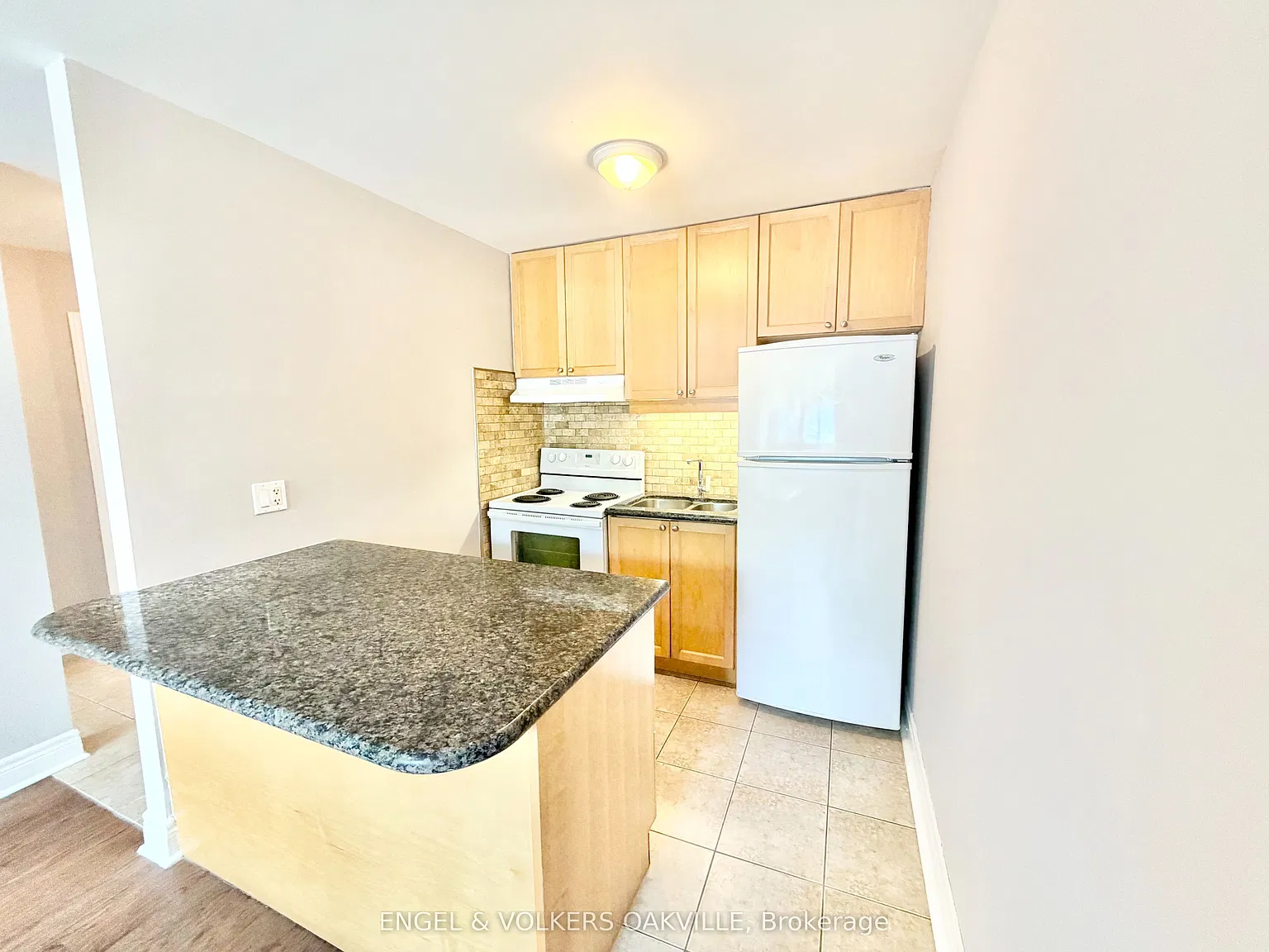 1 bed, $1,650 — Photo 1