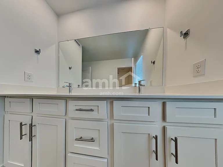 9635 E Harkes Dr — Photo 13