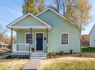 688 N Bath Ave, Waynesboro, VA 22980