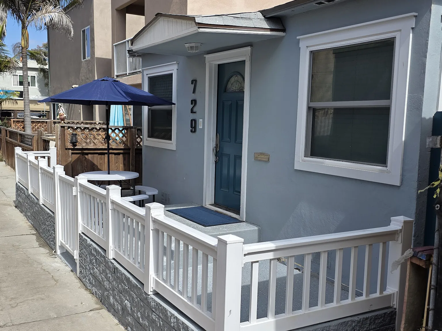 2 bed, 1.5 bath, 800 sqft, $3,400 — Photo 1