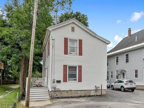 3rd image of 1 1/2 Highland Street