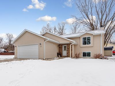 225 19th St NE, Owatonna, MN, 55060