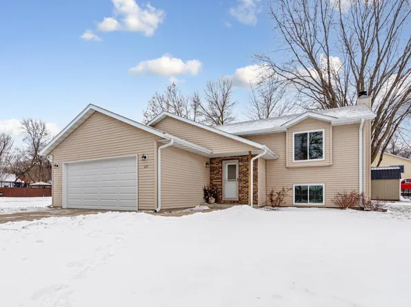 225 19th St NE, Owatonna, MN 55060