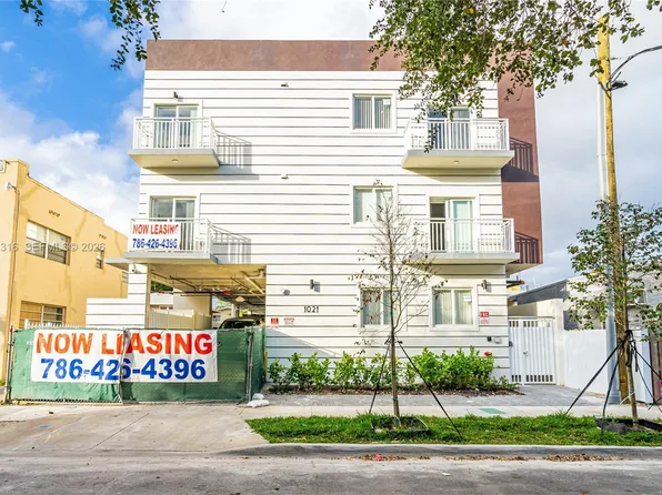 1021 NW 1st St #301, Miami, FL 33128