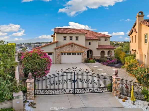 16502 Catalonia Dr, Riverside, CA 92504