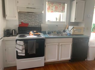 40 Dixon St #32, Newport, RI 02840