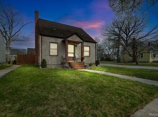 3260 Kenwood St, Ferndale, MI