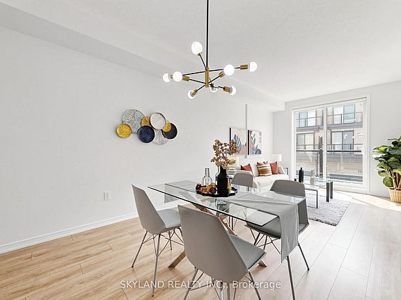 5th image of 20 Woodstream Dr #3