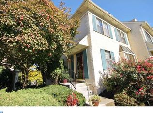 29 Algonquin Ct, Chesterbrook, PA 19087