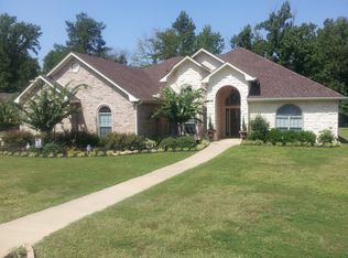 122 Rutland Dr, Hallsville, TX 75650