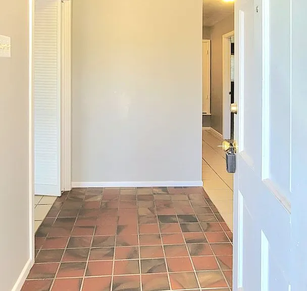5430 13th St — Photo 9