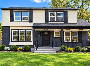 10 Larkin Rd, Burlington, NJ 08016