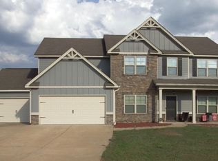 14 Pebblebrook Ln, Fort Mitchell, AL 36856