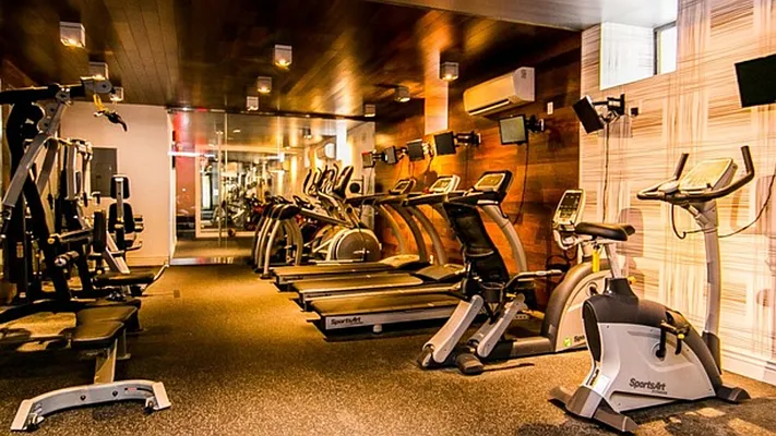 Rented by Nooklyn NYC LLC | media 32