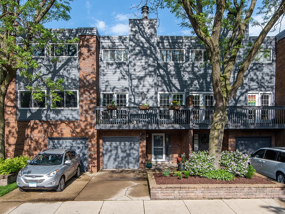 1st image of 2131 N Magnolia Ave #A