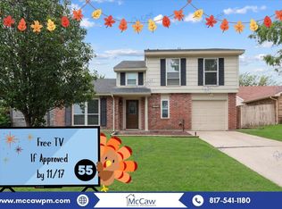 4108 Periwinkle Dr, Fort Worth, TX 76137