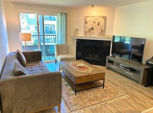 718 Kirkland Cir APT B201, Kirkland, WA 98033