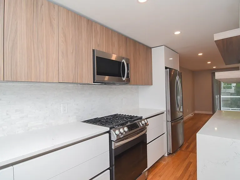 37-49 Arcadia Ave #45 — Photo 2
