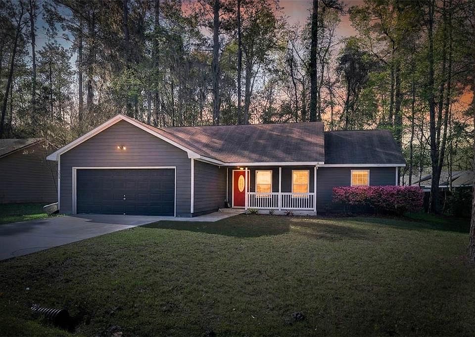 1st image of 213 Creekwood Dr
