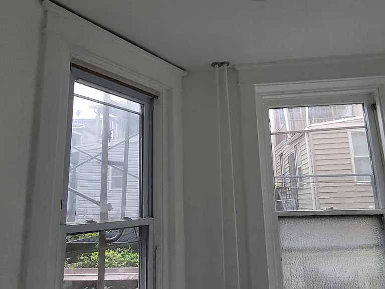324 Spring St #1 — Photo 34