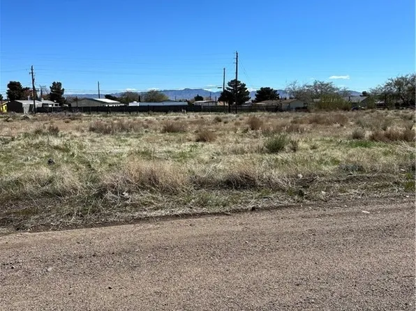 4836 N Stockton Hill Rd, Kingman, AZ 86409