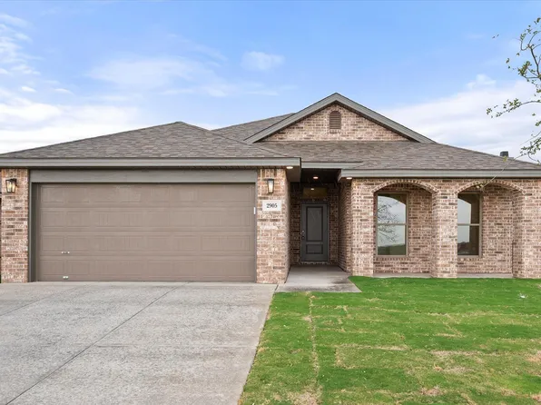 2905 Harvest Ave, Wolfforth, TX 79382