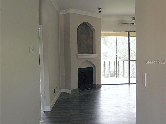 3rd image of 3014 Red Oak Ct APT 202