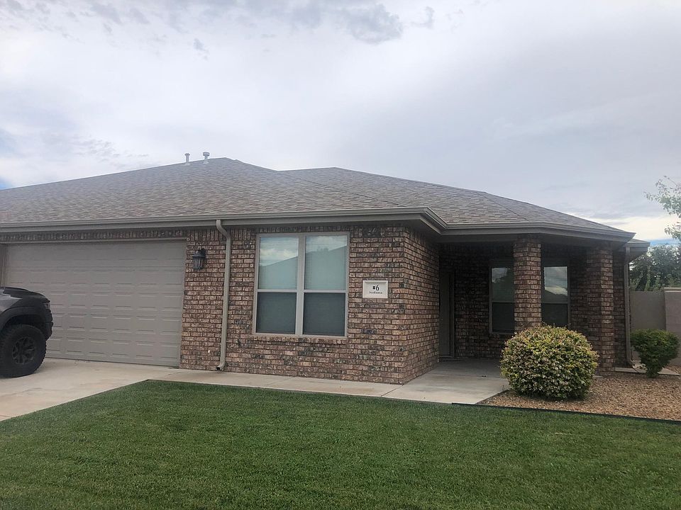 1st image of 6 Solana Ln