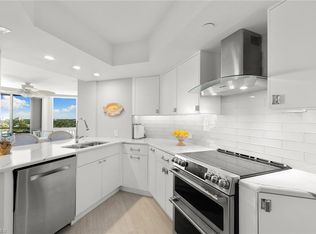 4751 Gulf Shore Blvd N APT 904, Naples, FL 34103