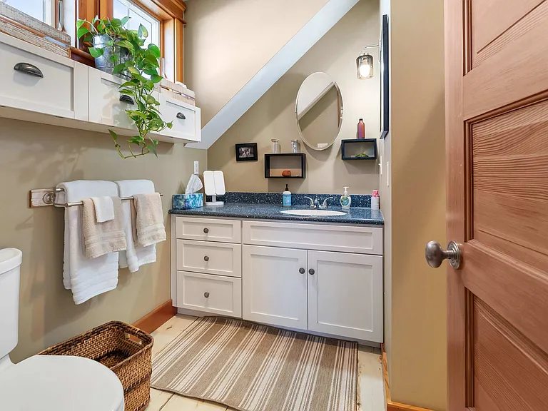 15 Beechwood Ave — Photo 19