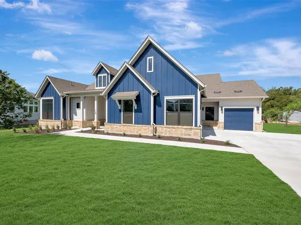 124 Rees Landing Rd, Spicewood, TX 78669