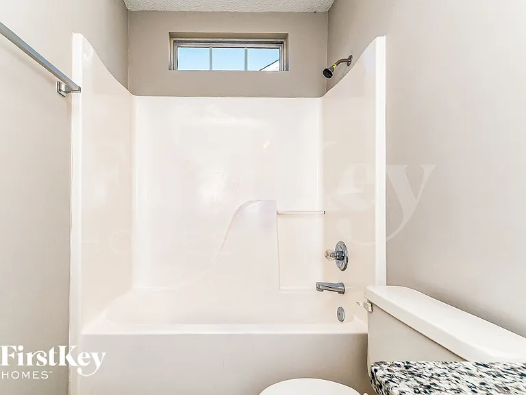 2466 Shadow Valley Rd — Photo 14